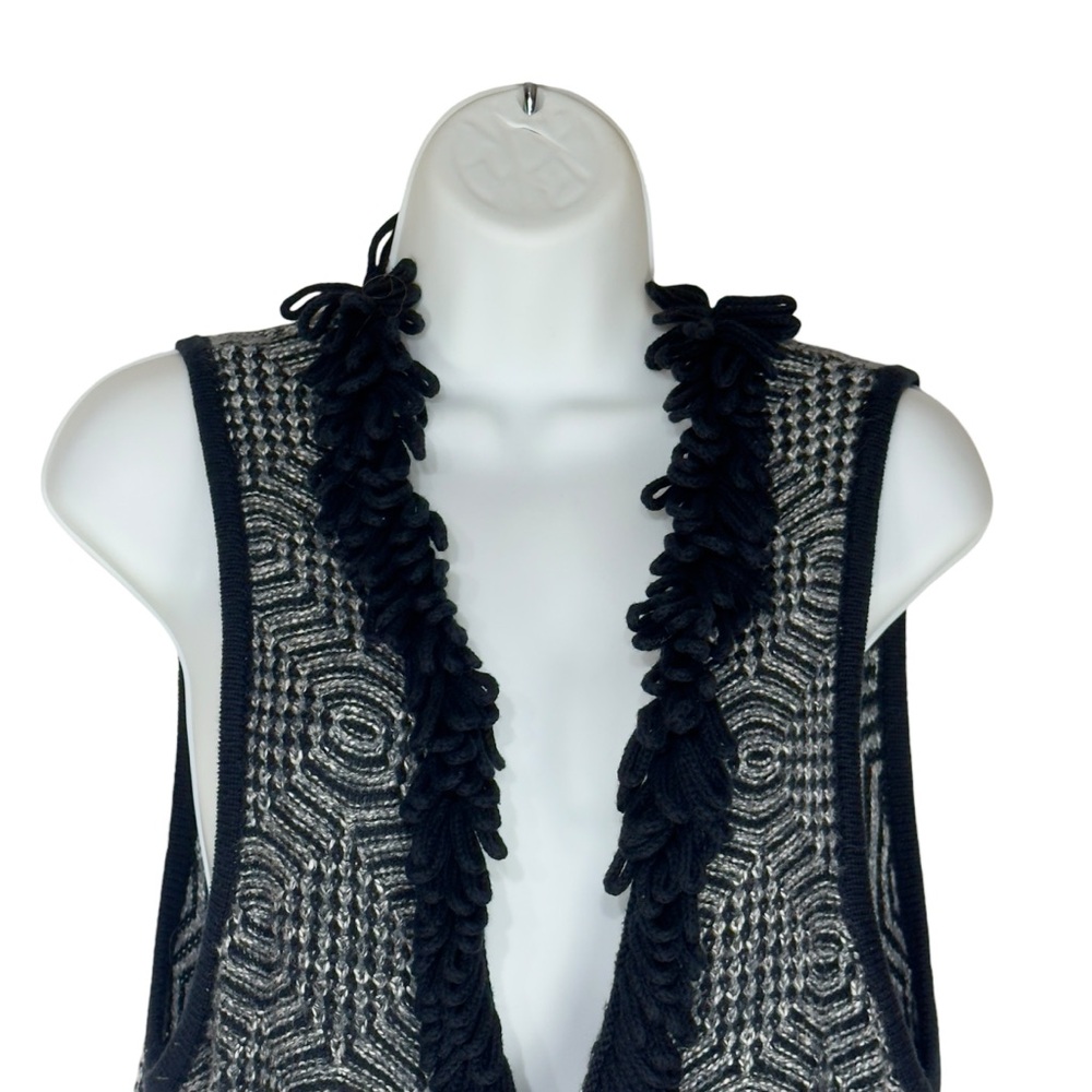 Jana Boho Gray White Geometric Cardigan Vest With Black Fringe Detail Large - Picture 4 of 14
